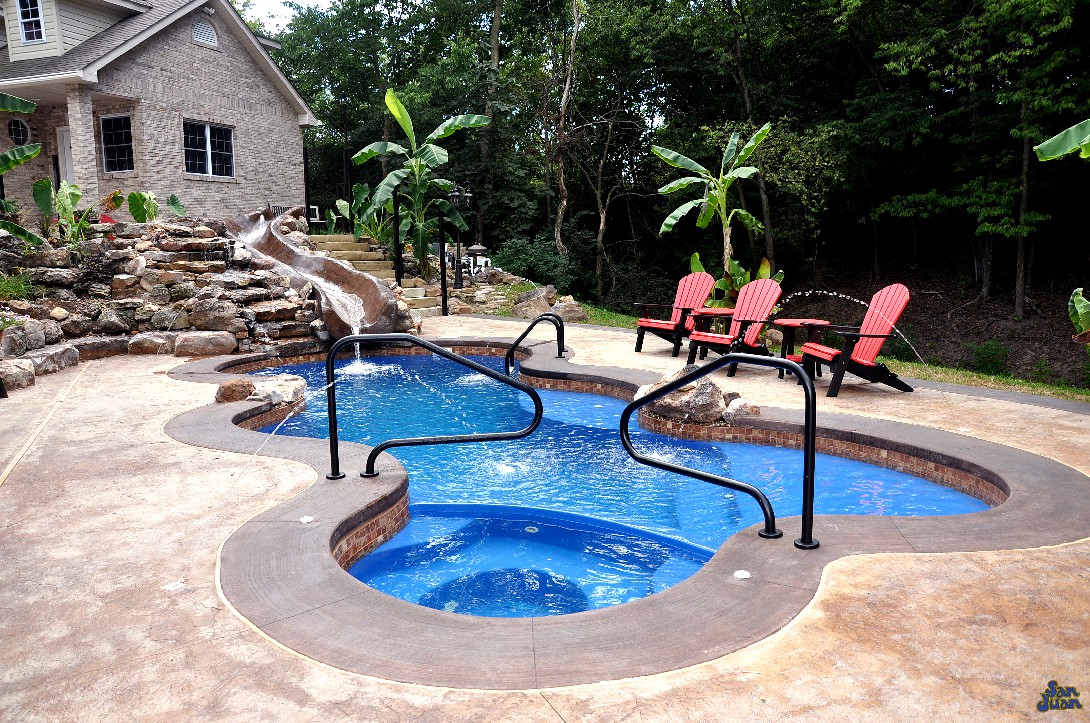You can create your own lagoon style swimming pool by purchasing our one-of-a-kind Desert Springs fiberglass pool! This pool is packed full of twists and turns designed to draw the eyes and keep it's swimmers entertained. Make this pool your own and connect with the great outdoors!