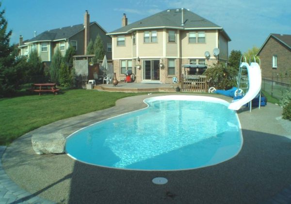 manatee deep fiberglass pool