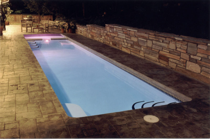 The Marathon (No Spa) is our beautiful lap swimming fiberglass pool. Its elegant 34' length & 8' 6" width is perfect for supporting dual swimmers for some recreational swimming. This is a great swimming pool for our clients who enjoy the great outdoors and require moderate to rigorous physical activity on a daily basis.