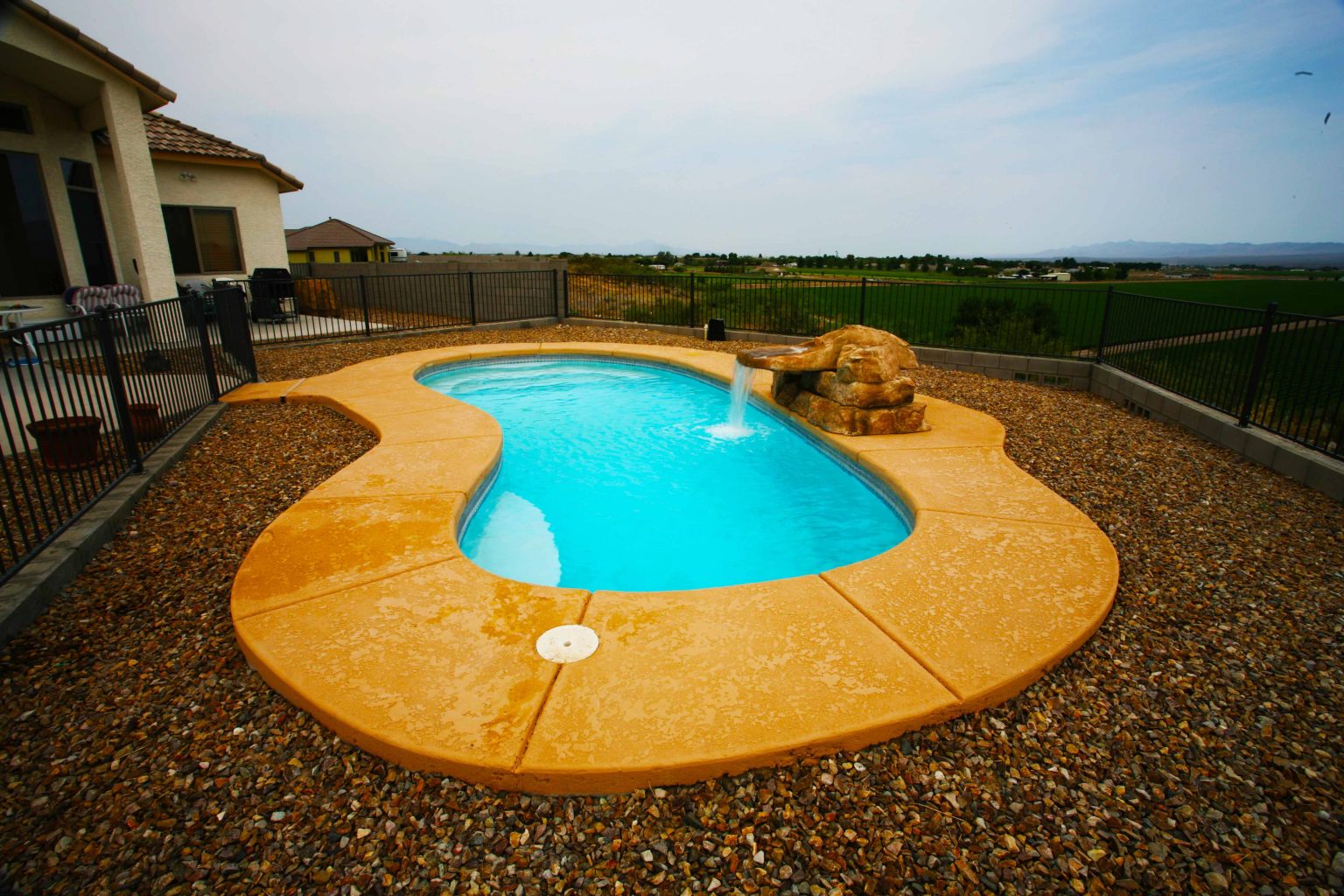 10x20 fiberglass pool