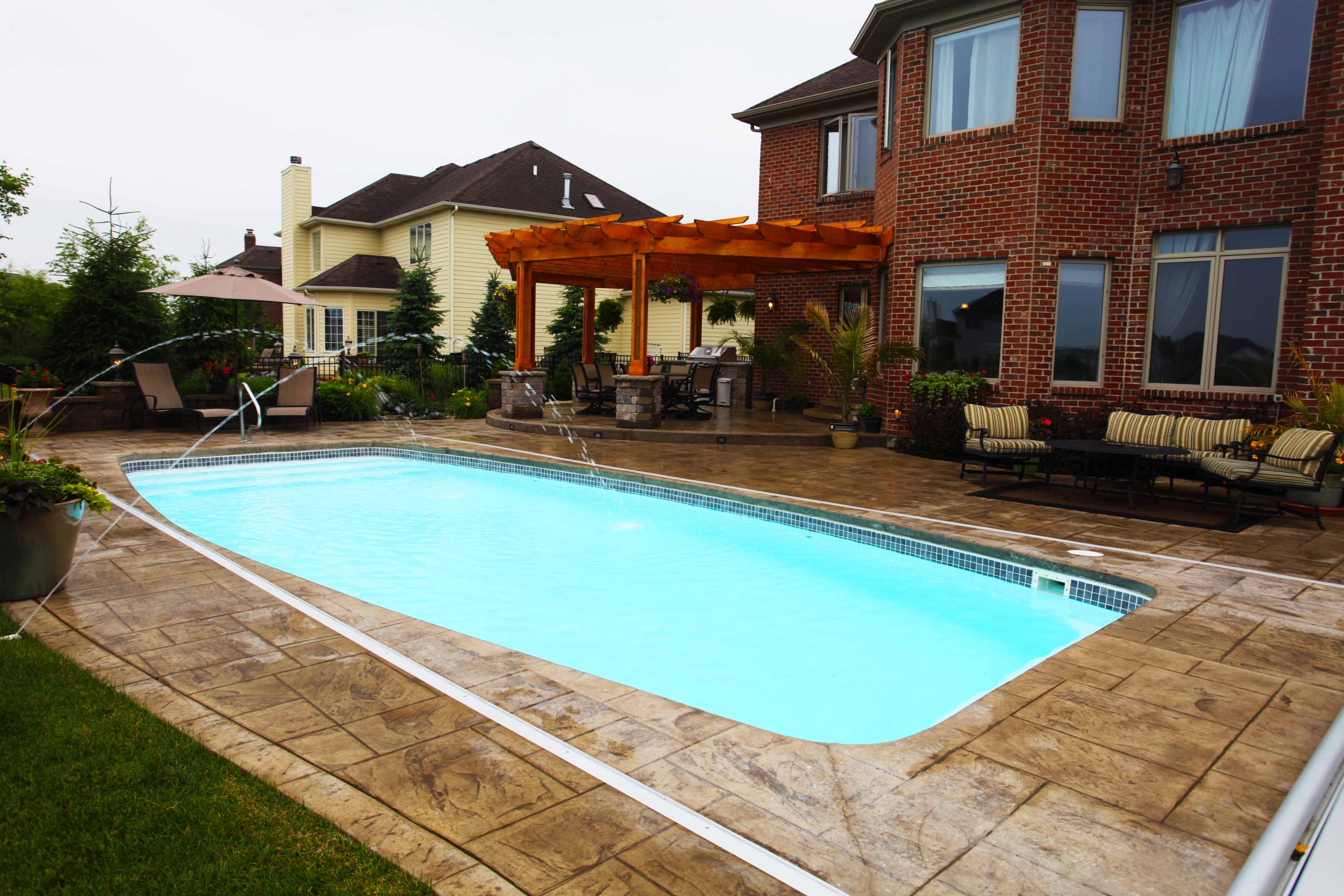 San Juan Pools | The Majestic - A Modern Fiberglass Pool Shape