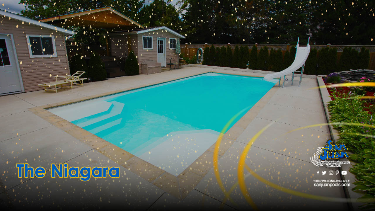 The Niagara is a rectangular fiberglass swimming pool, very similar to the Luxor Deep End pooll