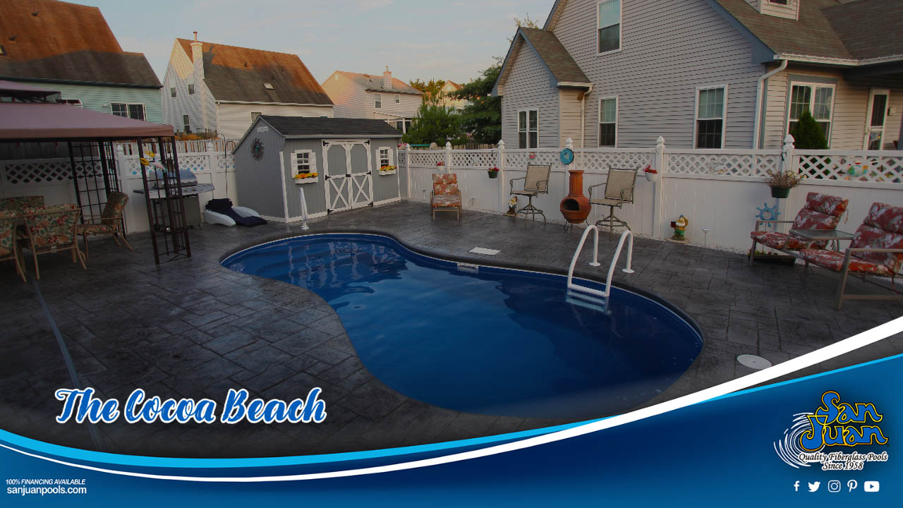 The Cocoa Beach is a traditional figure-8 layout with beautiful curves & petite size.