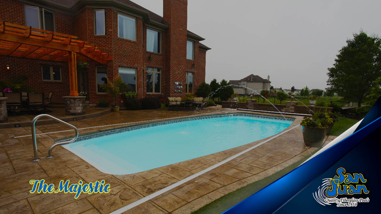 The Majestic is a very well-rounded fiberglass swimming pool.