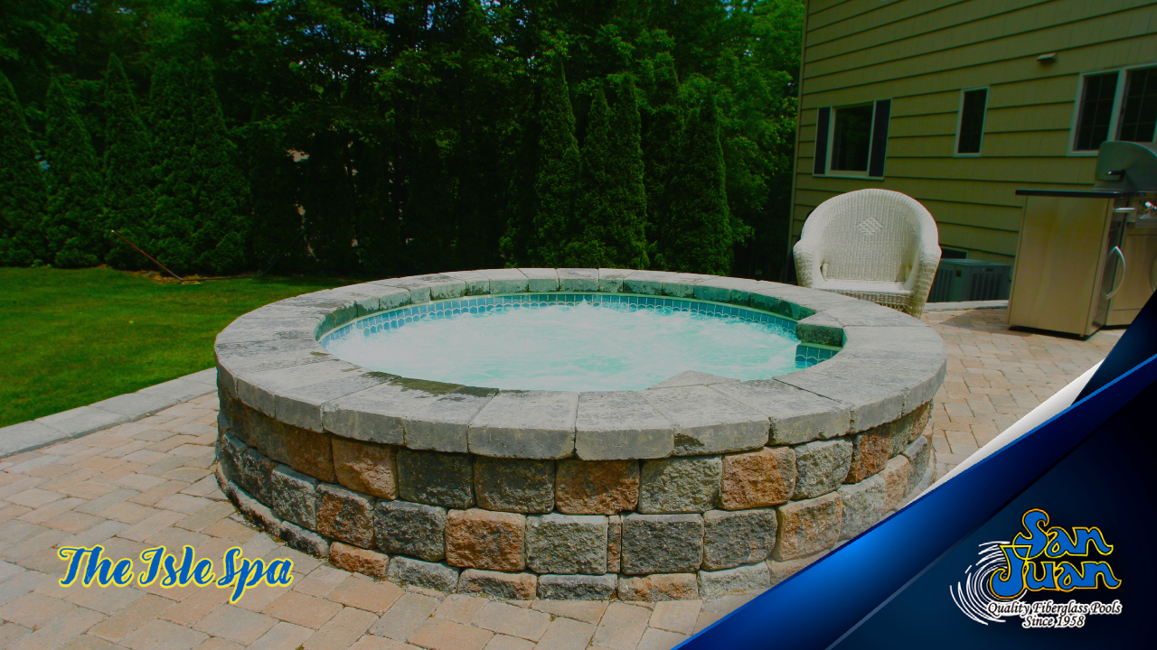 The Isle Spa – A Stunning Accent Spa for any Fiberglass Pool