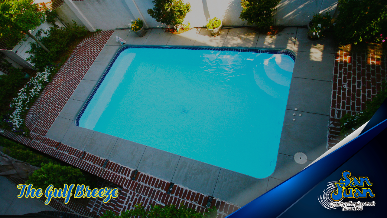 The Gulf Breeze – A Shallow Flat Bottom Rectangle Pool