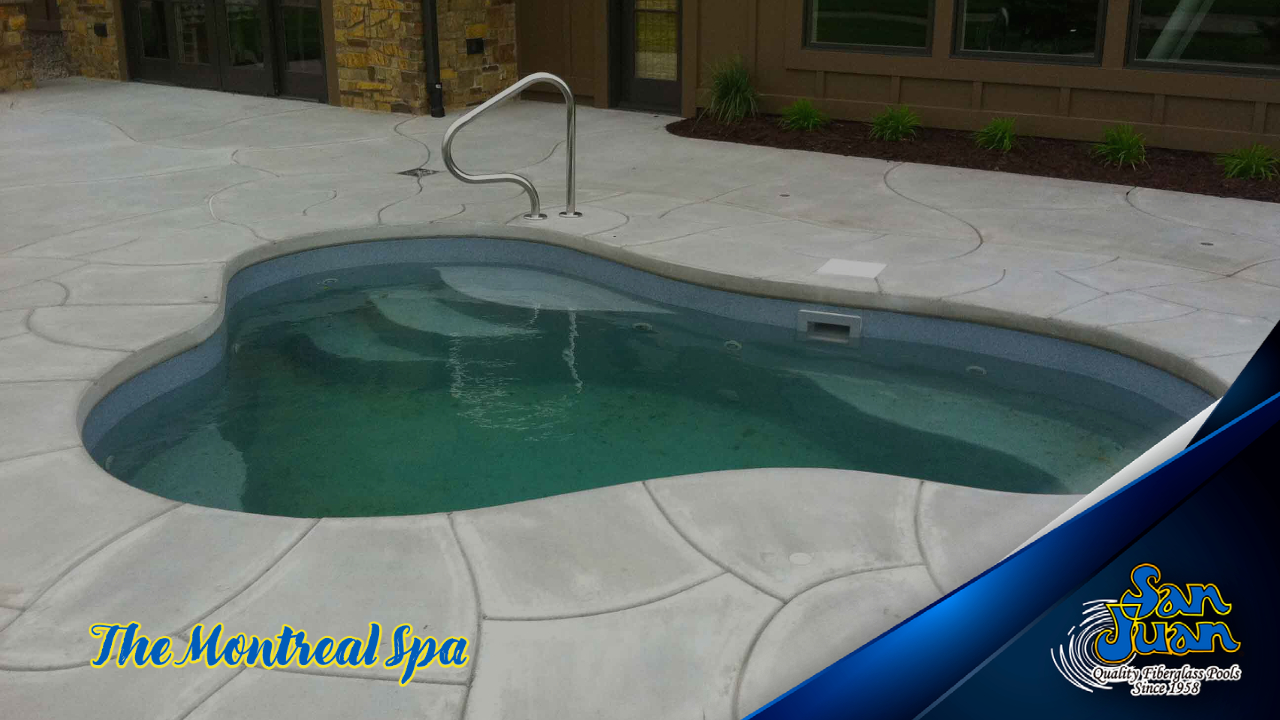 The Montreal Spa – A Medium Sized Fiberglass Spa