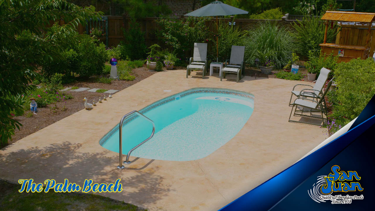 The Palm Beach – A Simple, Oval Pool Shape