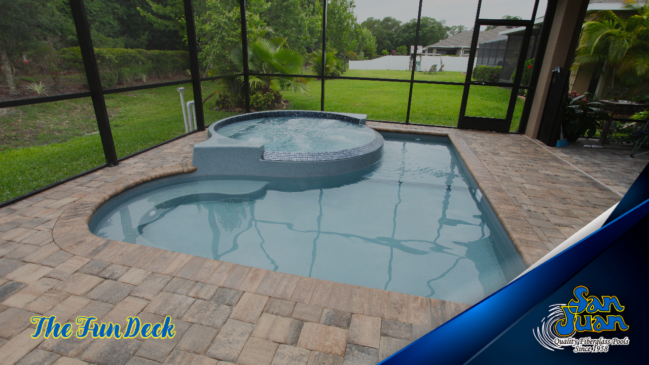 The Fun Deck – A Raised Radius Spa with Attached Splash Pad