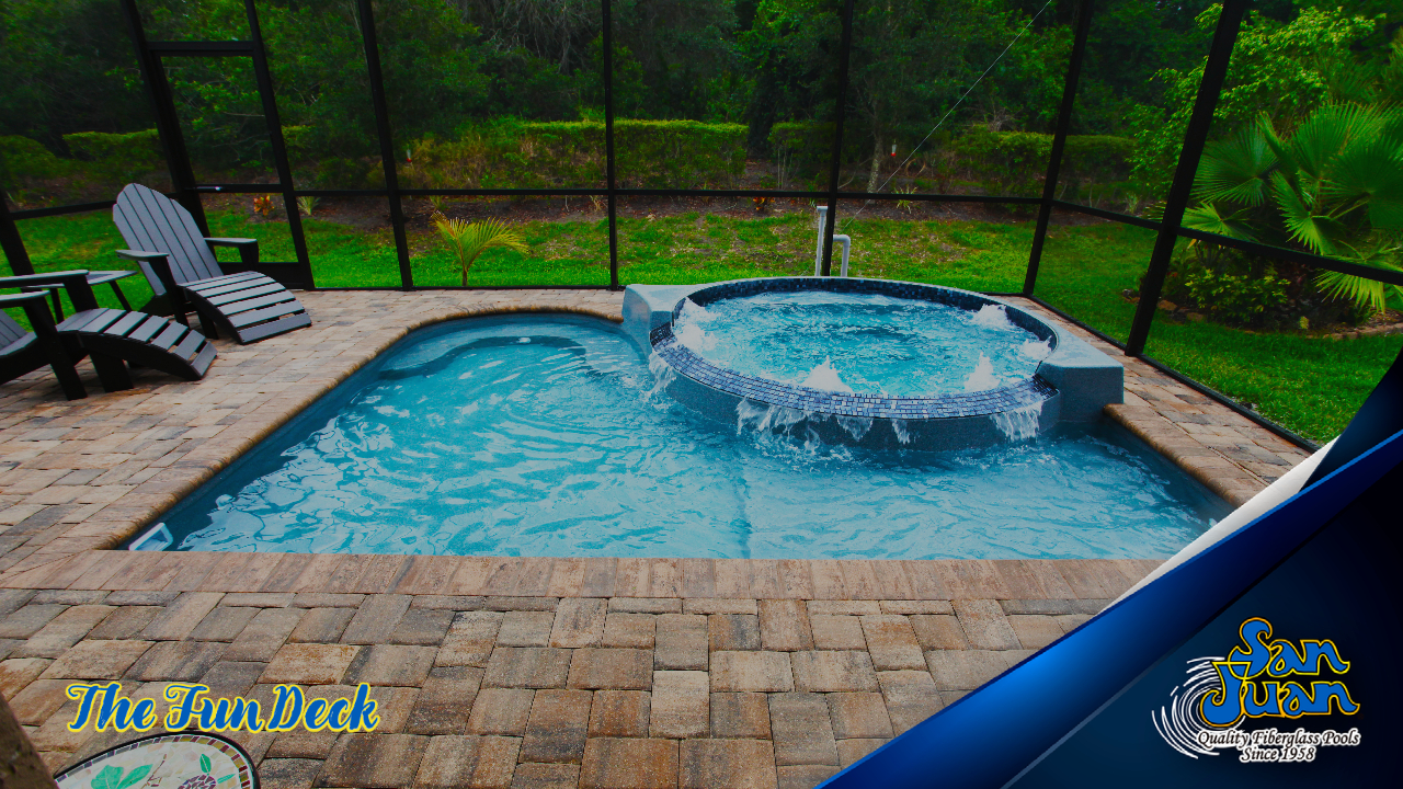 The Fun Deck – A Raised Radius Spa with Attached Splash Pad