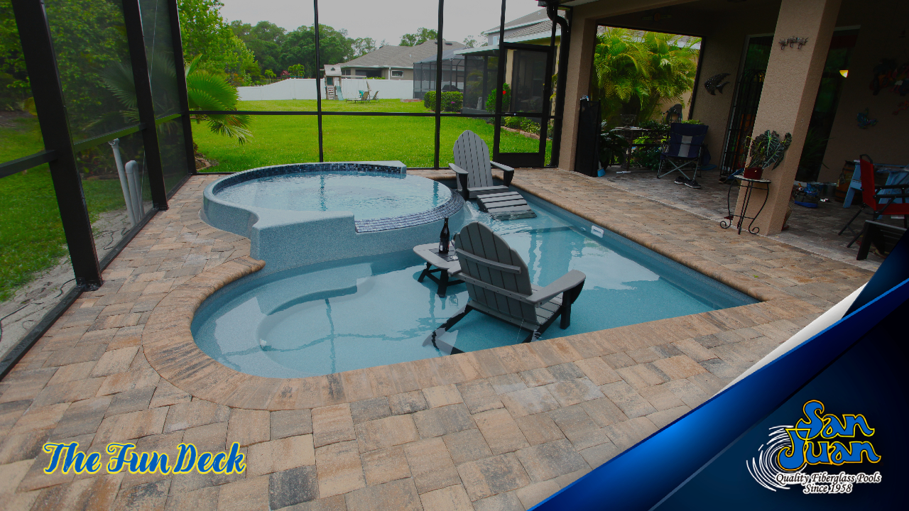 The Fun Deck – A Raised Radius Spa with Attached Splash Pad