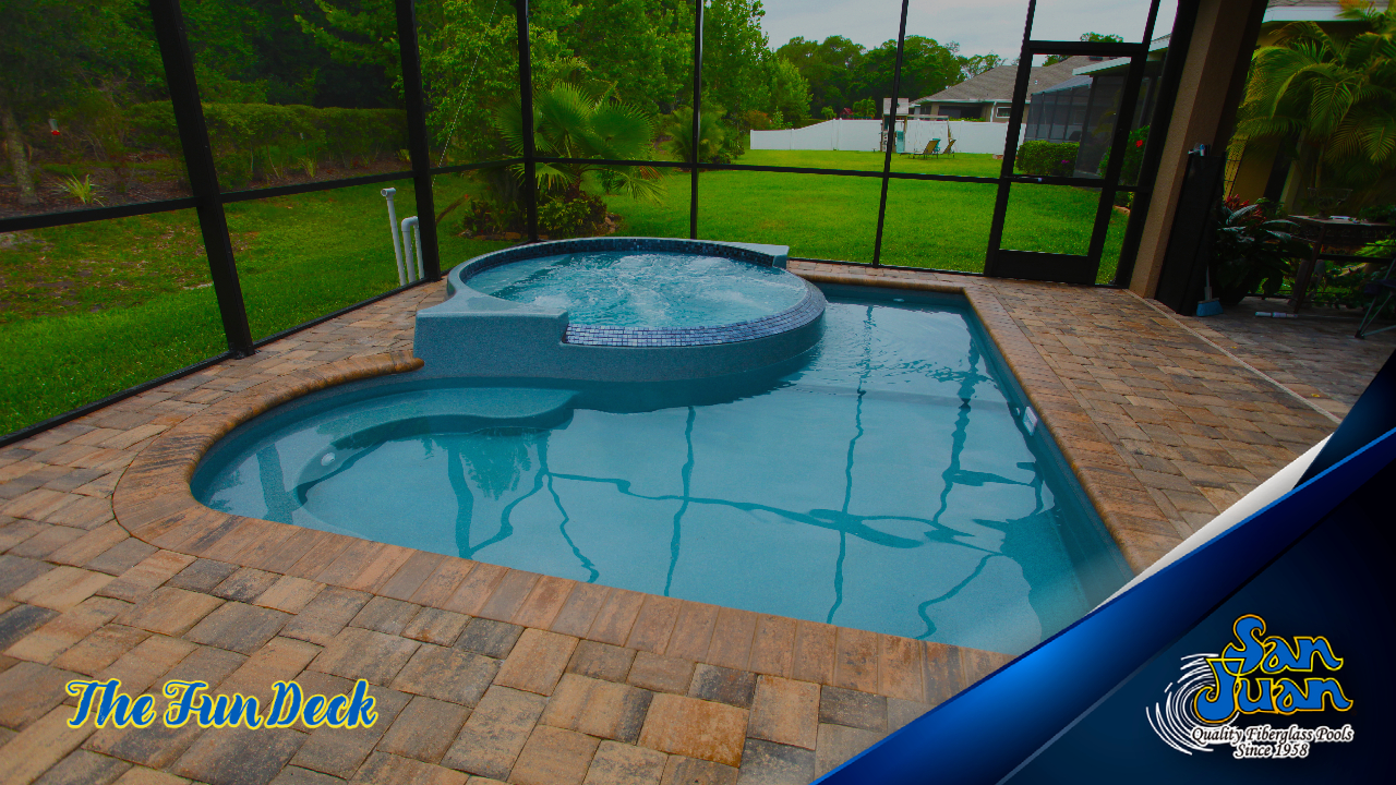 The Fun Deck – A Raised Radius Spa with Attached Splash Pad